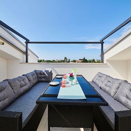 Novigrad Istria Ferienwohnung Sommer מראה חיצוני תמונה