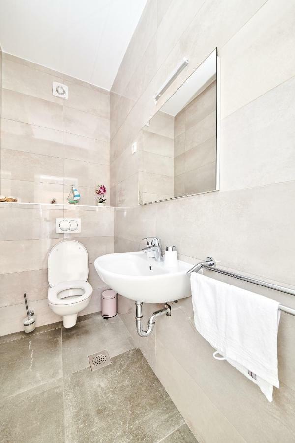 Novigrad Istria Ferienwohnung Sommer מראה חיצוני תמונה