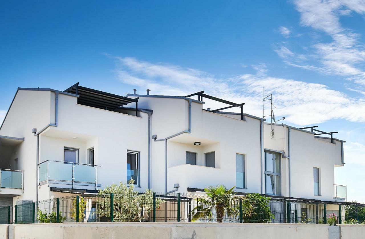 Novigrad Istria Ferienwohnung Sommer מראה חיצוני תמונה