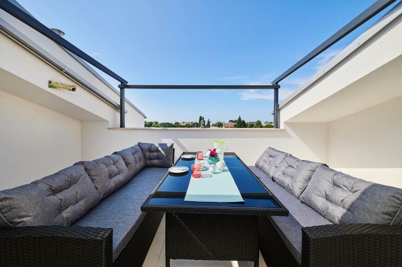 Novigrad Istria Ferienwohnung Sommer מראה חיצוני תמונה